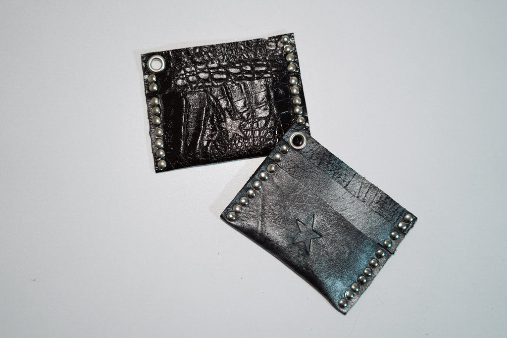 divine croc card holder